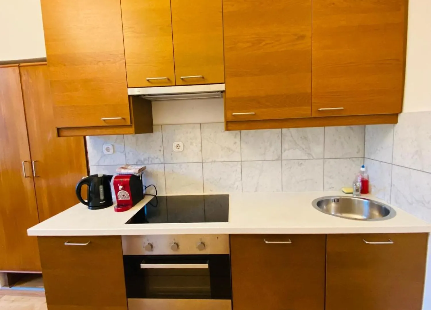 Wohnung, 2 Schlafzimmer, Innenhof グラーツ アパート
